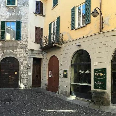 Ancient Courtyard Bonanomi 2 Bedroom