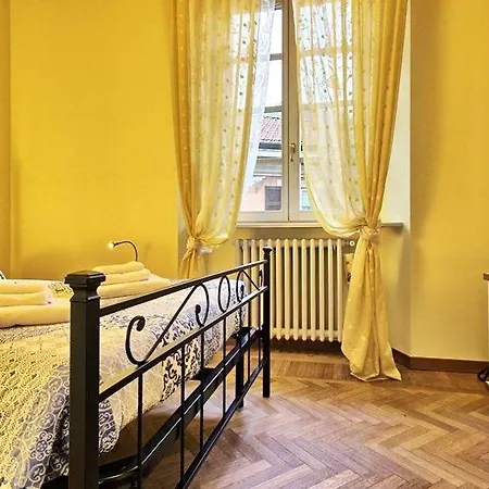 Ancient Courtyard Bonanomi 2 Bedroom Apartman Como