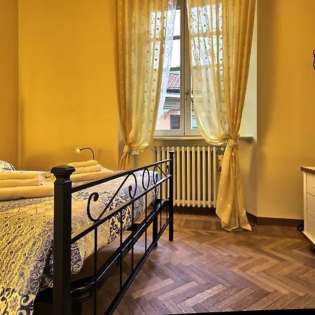 Ancient Courtyard Bonanomi 2 Bedroom Appartamento