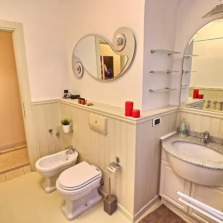 شقة Ancient Courtyard Bonanomi 2 Bedroom *